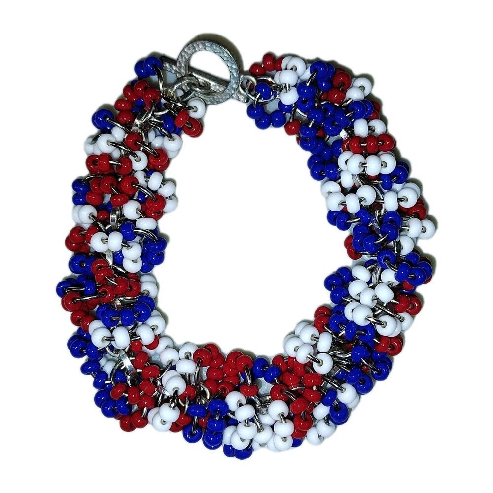 Patriotic Beaded Chainmaille Bracelet - Red White and Blue Shaggy Loop Bracelet